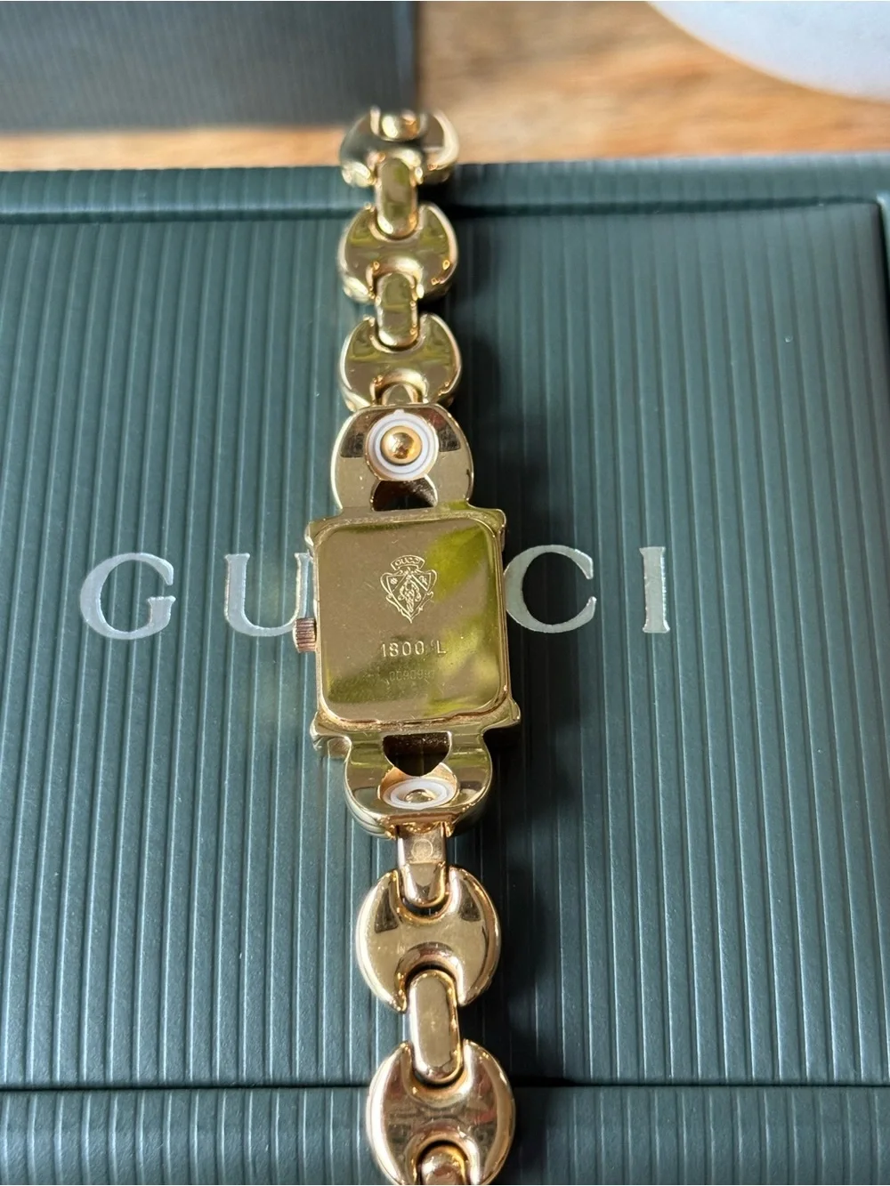 Vintage Gucci 1800L Gold-Tone Quartz Watch with Original Box & Papers